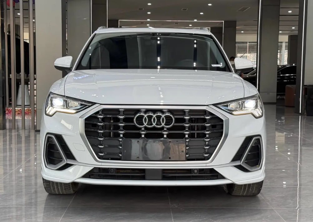 Вид спереди